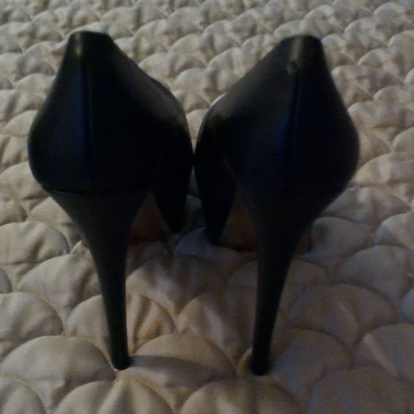 Womens Sz 7 Black Luichiny Platform Pumps - Picture 4 of 4